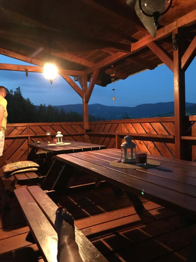Na Planyrce Hotell Paseky nad Jizerou Eksteriør bilde
