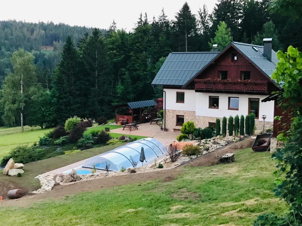 Na Planyrce Hotell Paseky nad Jizerou Eksteriør bilde